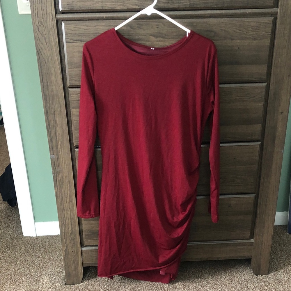 Elegant Red Long Sleeve Dress